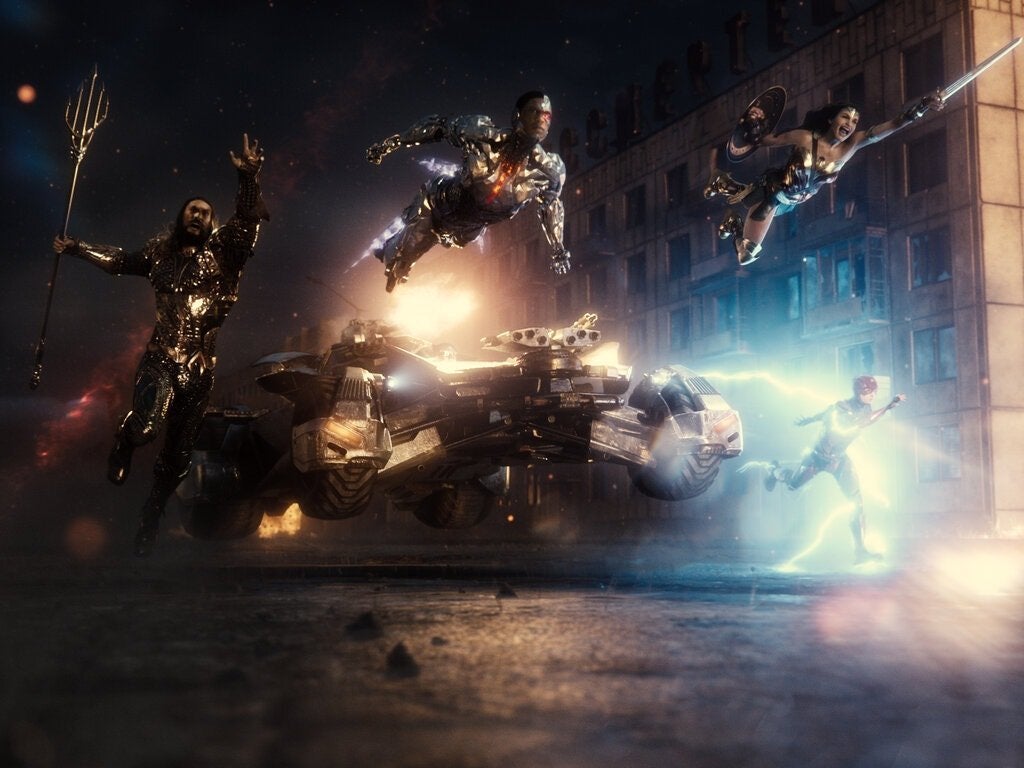 Zack Snyder’s Justice League: gli eroi uniti in battaglia nell’epico trailer finale!